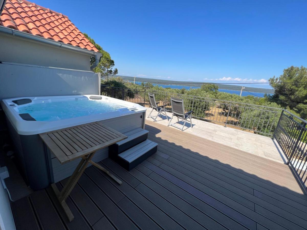Podgora Experience Suite With Jacuzzi Nerezine Exteriér fotografie